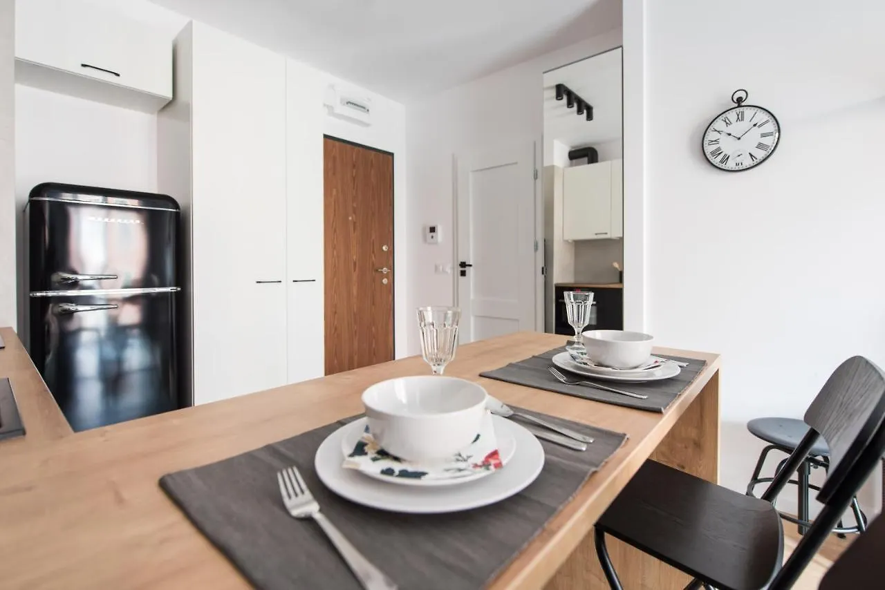 Superapart Stalowa 39 Modern Unit With Kitchen & Wifi Warsaw 0*,  Poland