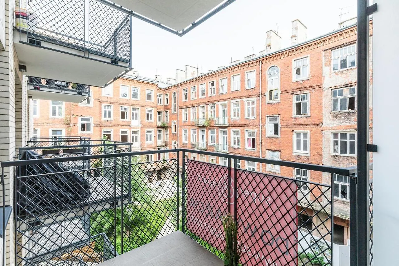 Superapart Stalowa 39 Modern Unit With Kitchen & Wifi Warsaw Apartment